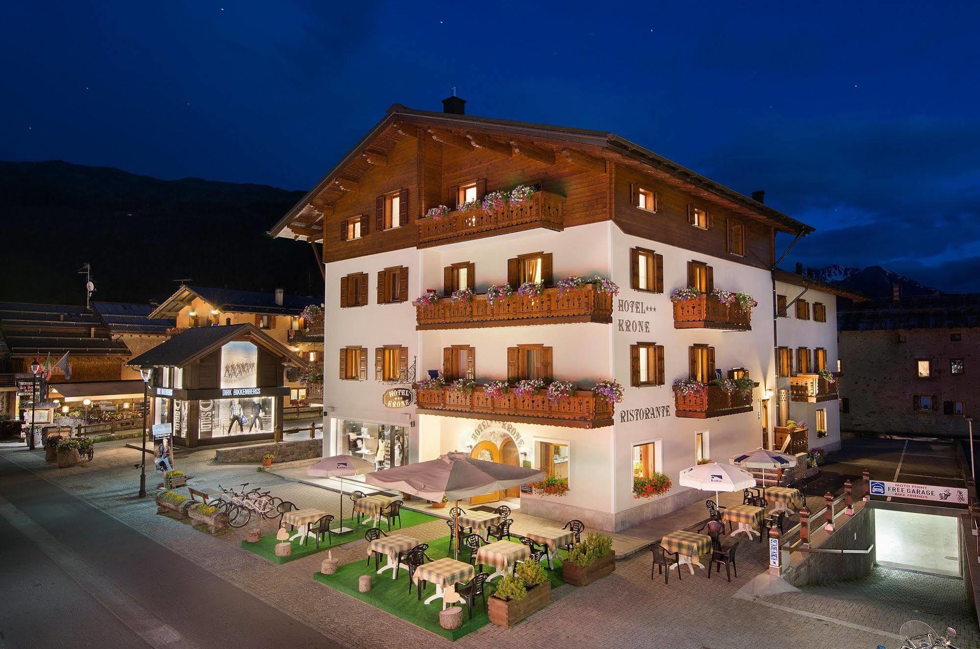 Hotel Krone Livigno Exterior foto